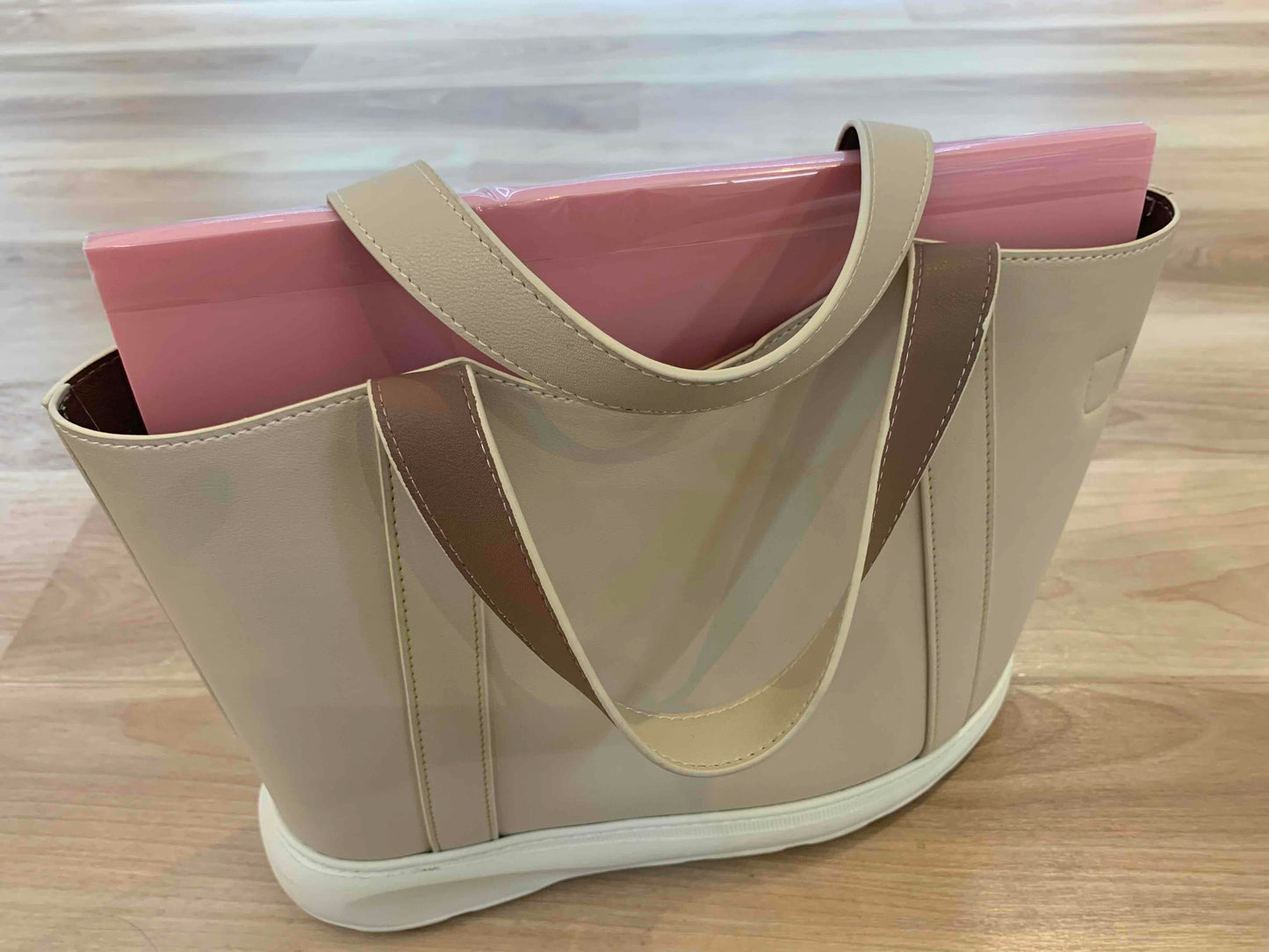 新色登場‼ Air Sense Walk オリジナル 靴底BAG